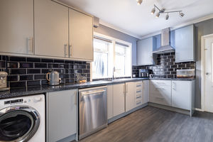 Kitchen- click for photo gallery